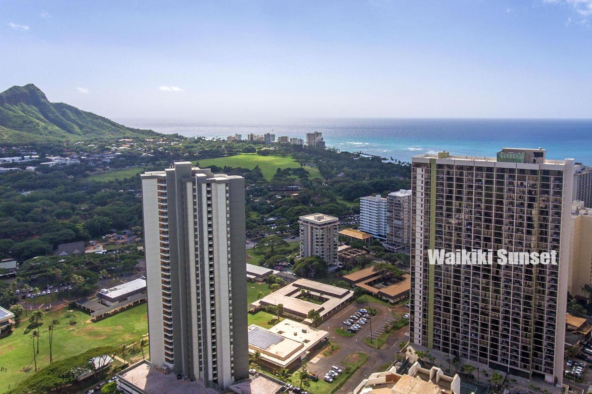 Waikiki Sunset #2503